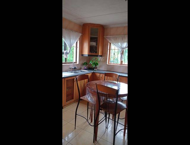 4 BEDROOM FREEHOLD FOR SALE IN BELLAIR